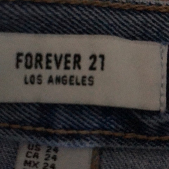 Button up Denim skirt - Picture 3 of 3